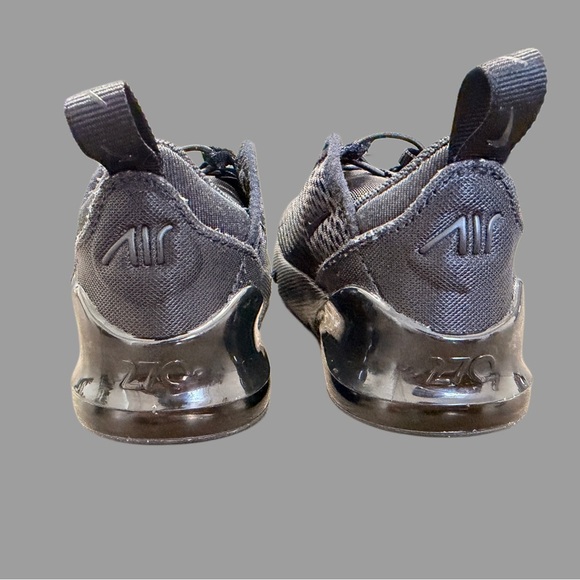 Nike Air Max 270 Toddler Sneakers | Unisex | Size 6 | Black | Like New - Picture 4 of 5